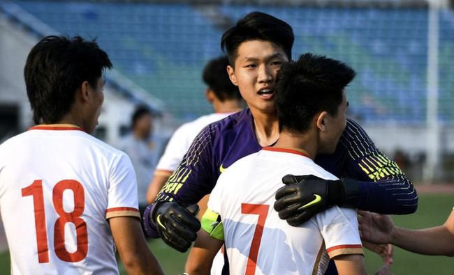 LOL官方全球战力榜：HLE第一，T1第二，BLG第四，TES第五